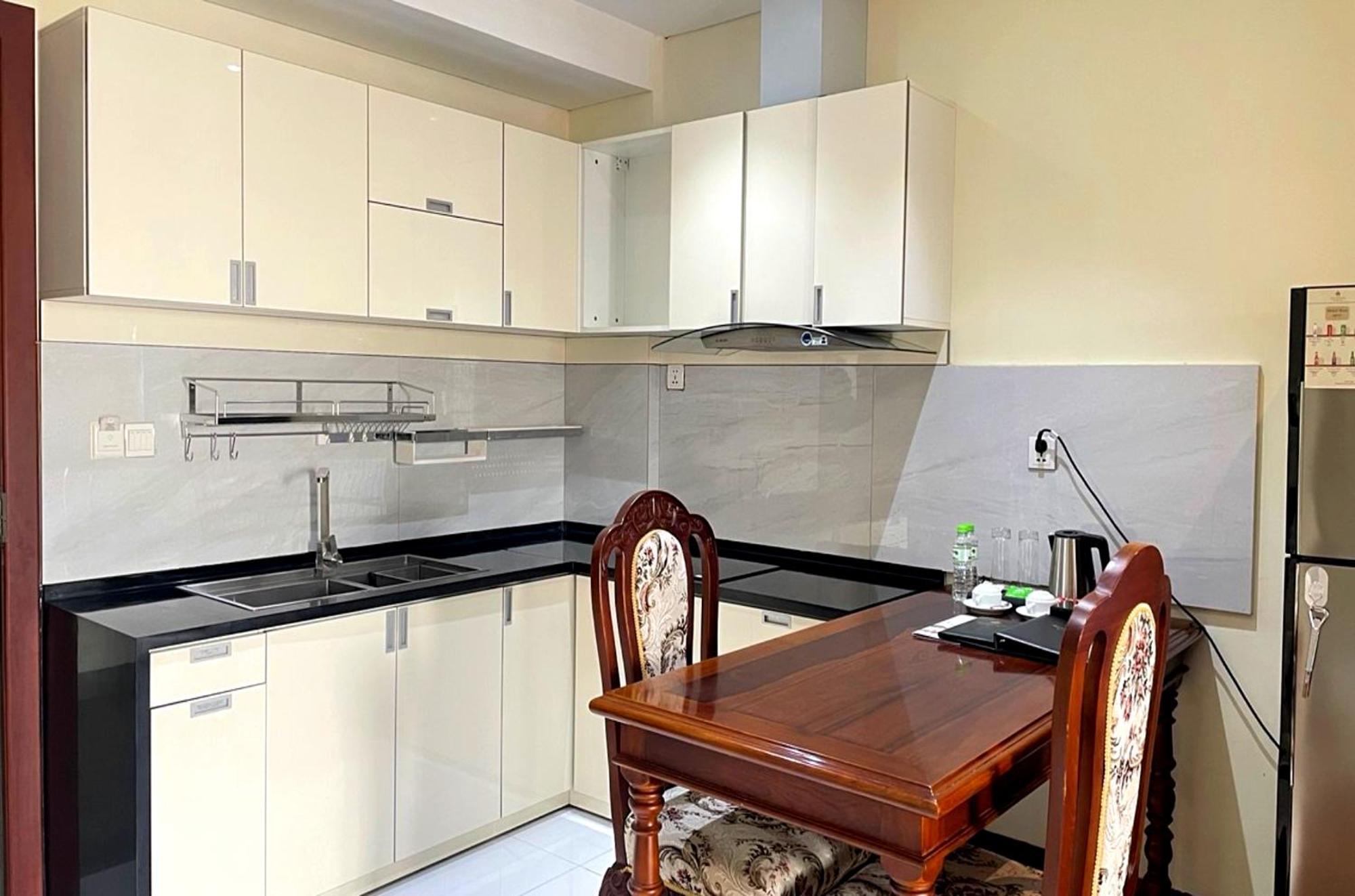 Lcs Hotel & Apartment Phnom Penh Eksteriør bilde